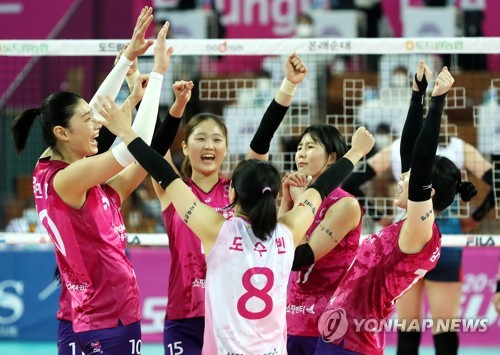 흥국생명 쌍포 김연경·이재영 까다로운 상대는 GS·도공