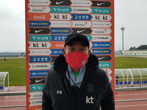 '도쿄행 준비' 김학범 완성도 맞춰가는 과정…아직 60∼70점