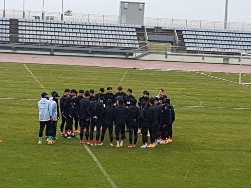'도쿄행 준비' 김학범 완성도 맞춰가는 과정…아직 60∼70점