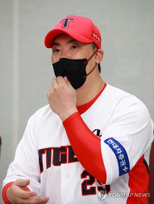 프로야구 10개 구단, 국내 스프링캠프 시작…날씨가 심술